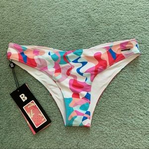 NWT Blackbough Moderate Bikini Bottoms